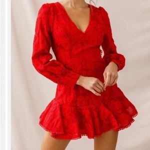 NWT SELFIE LESLIE CAMELLIA, OPEN BACK,lace embroidered, cuff, red,SM